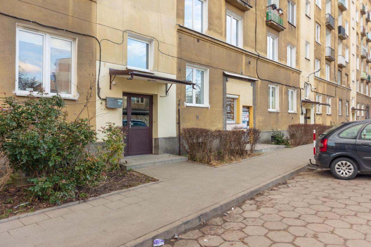Metro Raclawicka Red Apartment Varsóvia Exterior foto
